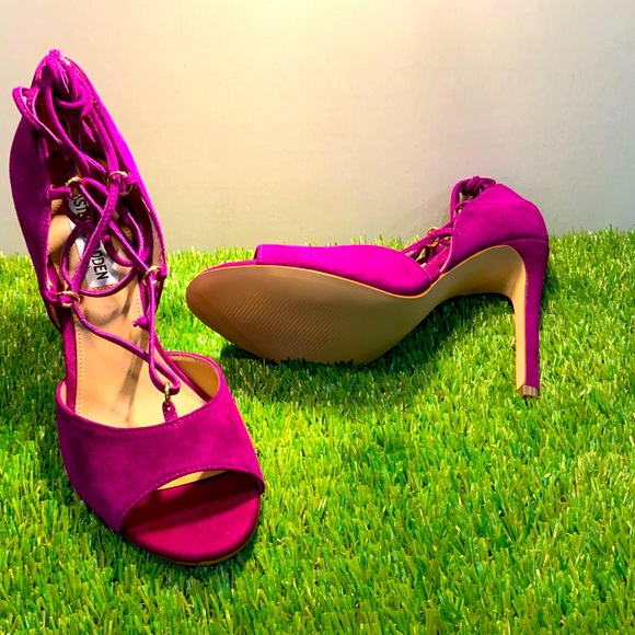 STEVE MADDEN - Never Worn | Fuchsia Lace-Up Sandal Heels in Suede | Size 7.5 - Picture 4 of 8